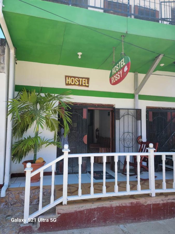 Hostel Rossy سان خوان ديل سور المظهر الخارجي الصورة