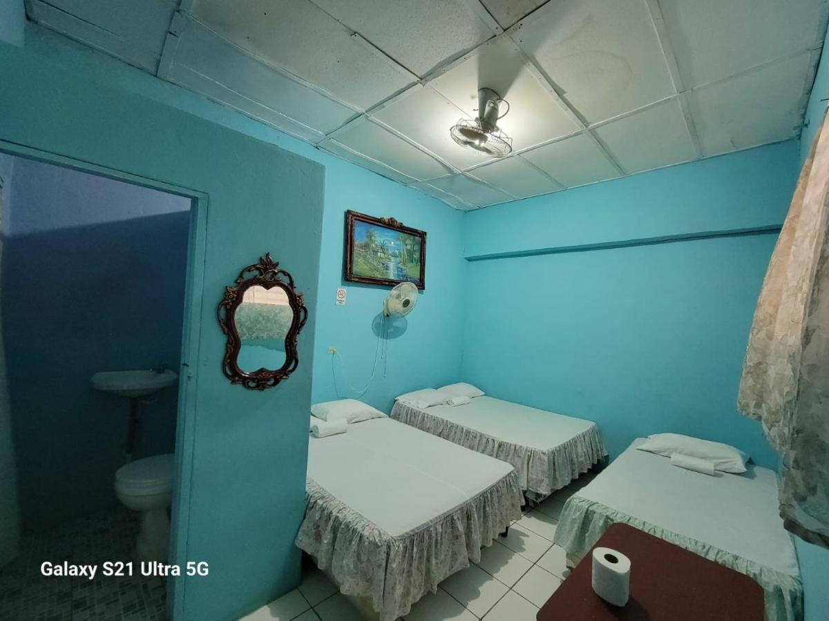 Hostel Rossy سان خوان ديل سور المظهر الخارجي الصورة