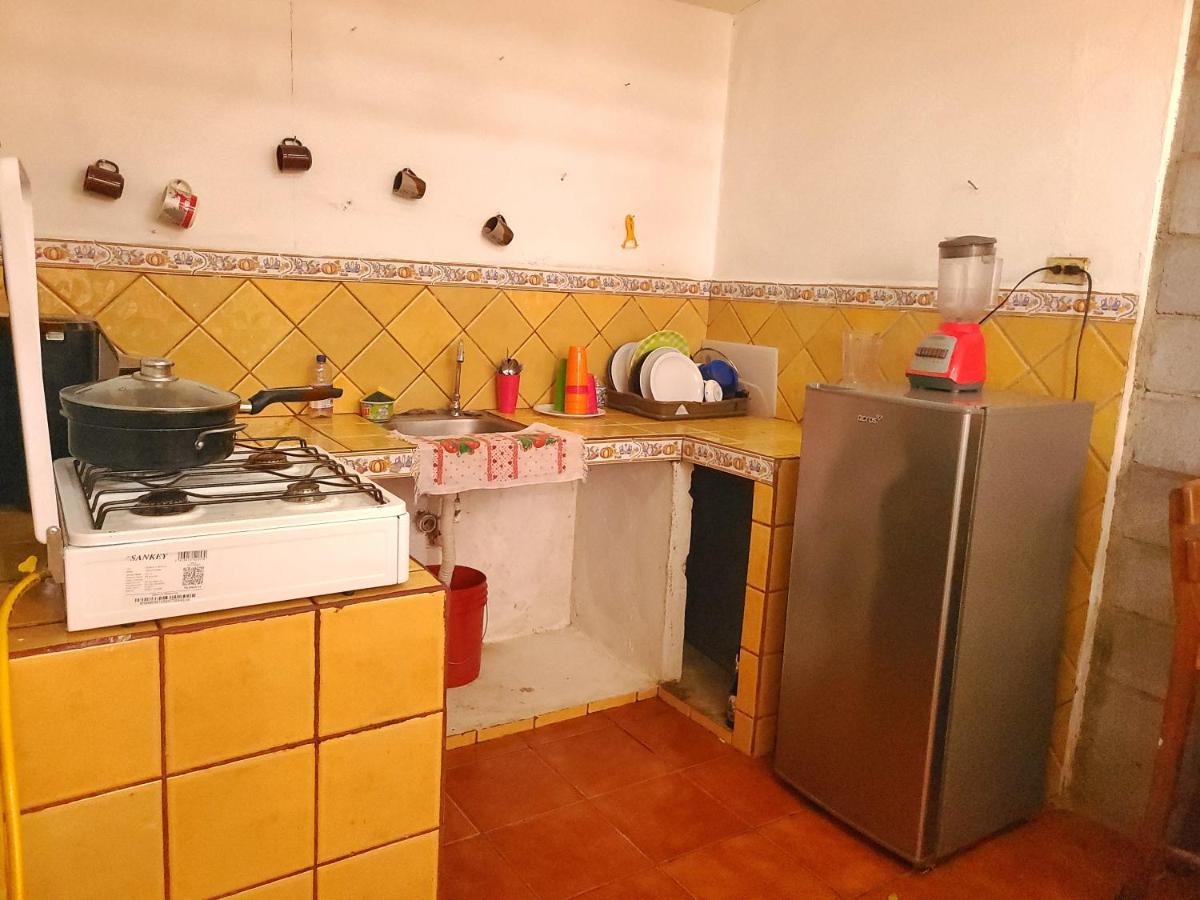 Hostel Rossy سان خوان ديل سور المظهر الخارجي الصورة